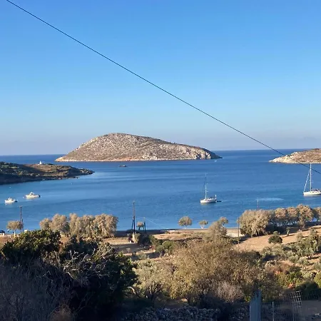 Theresa's House Blefoutis Leros 4* 알린다